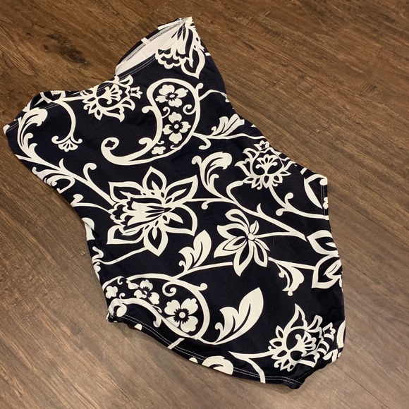 Tommy Bahama Ruched Halter One-piece Swimsuit Sz 8 - Picture 2 of 6